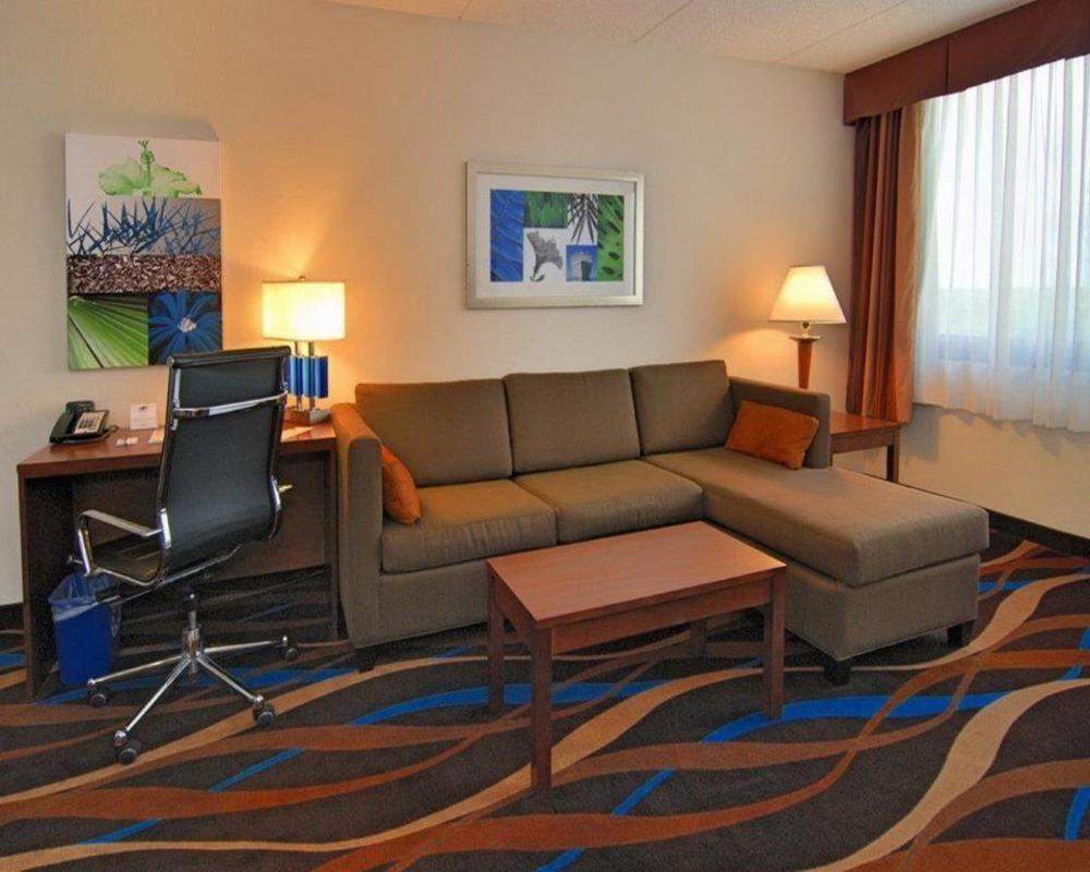 Four Points by Sheraton Fort Lauderdale Airport/Cruise Port Extérieur photo