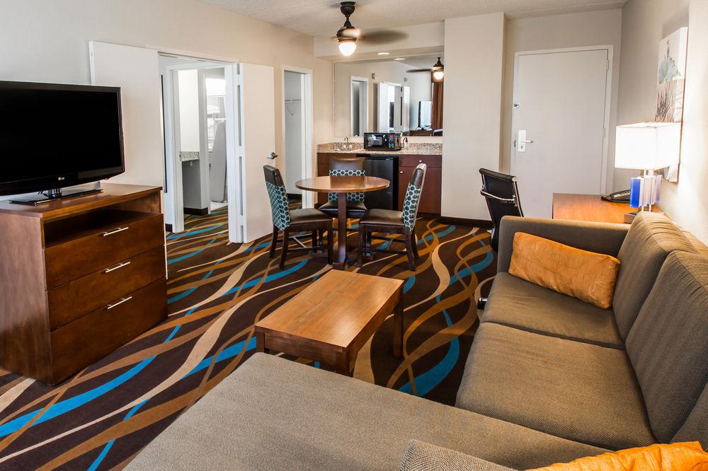 Four Points by Sheraton Fort Lauderdale Airport/Cruise Port Extérieur photo